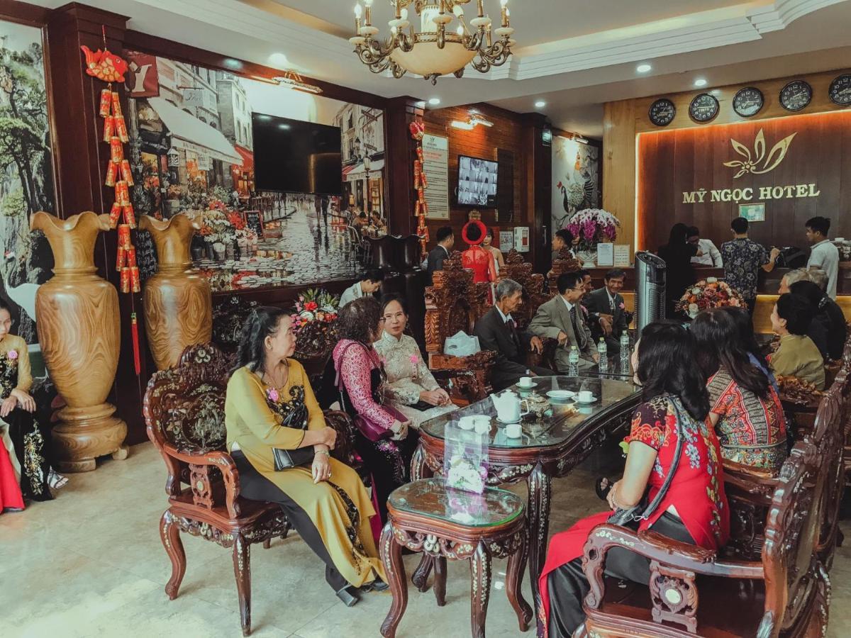 Khach San My Ngoc Hotel Buon Ma Thuot Exterior photo