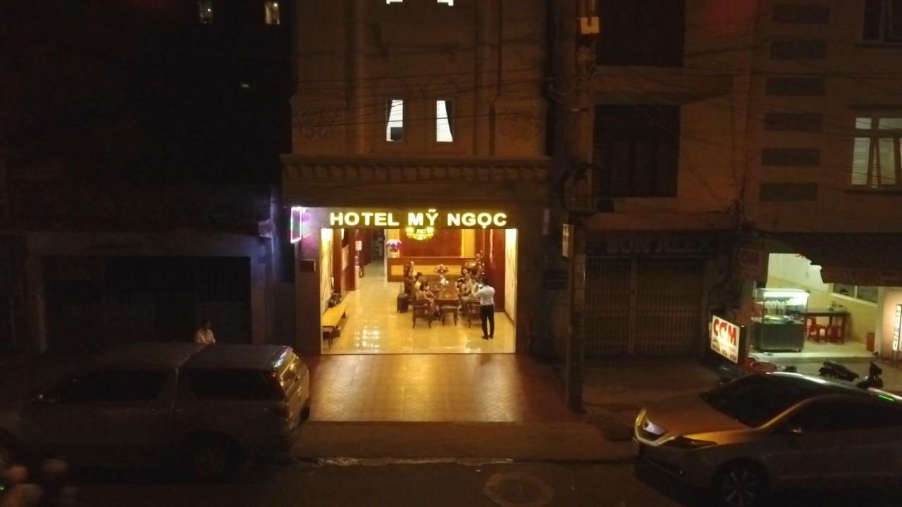 Khach San My Ngoc Hotel Buon Ma Thuot Exterior photo