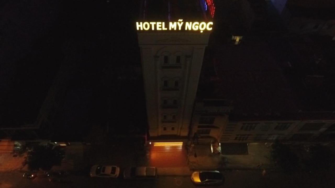 Khach San My Ngoc Hotel Buon Ma Thuot Exterior photo